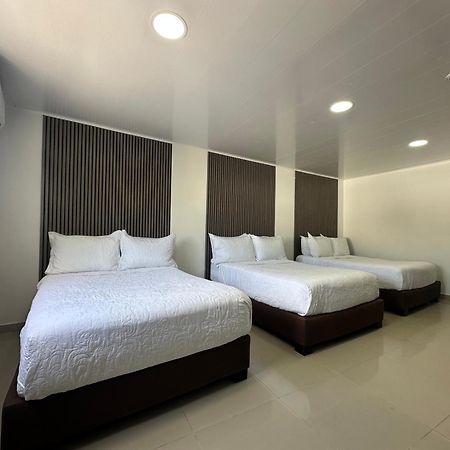 Apartahotel Plaza San Andrés Buitenkant foto