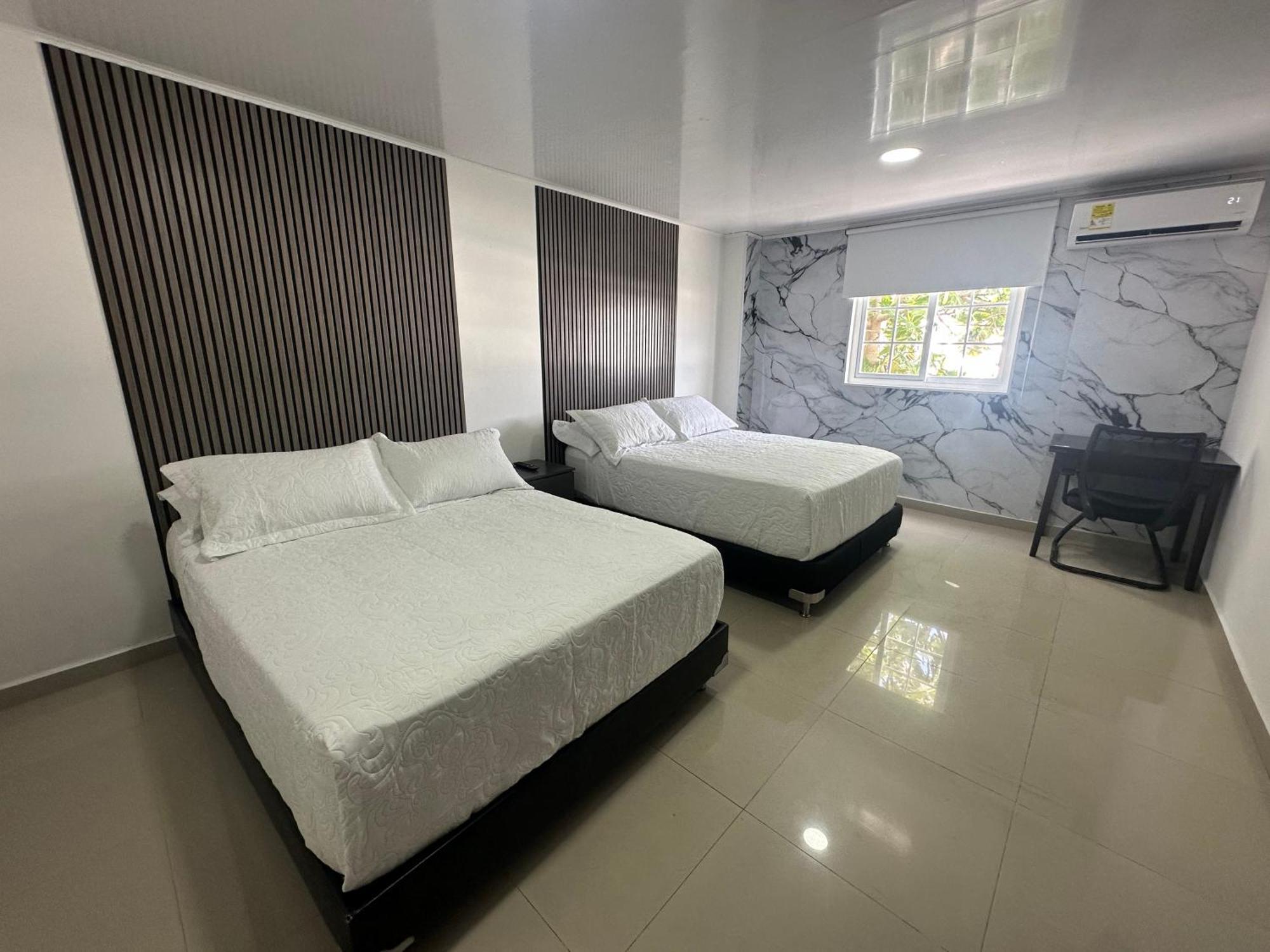 Apartahotel Plaza San Andrés Buitenkant foto