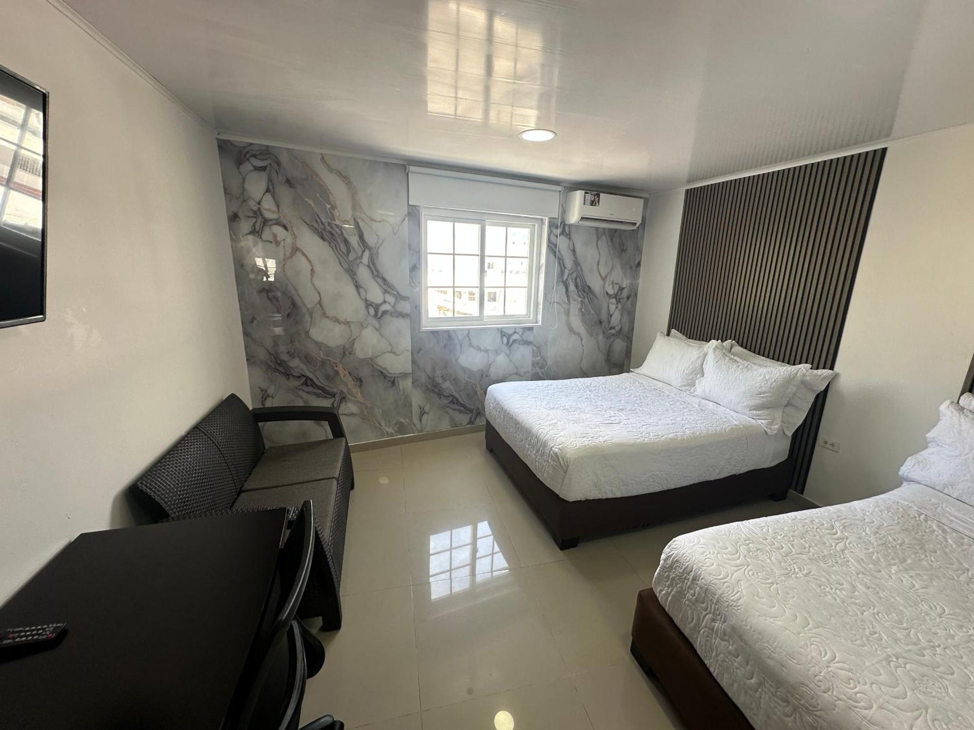 Apartahotel Plaza San Andrés Buitenkant foto