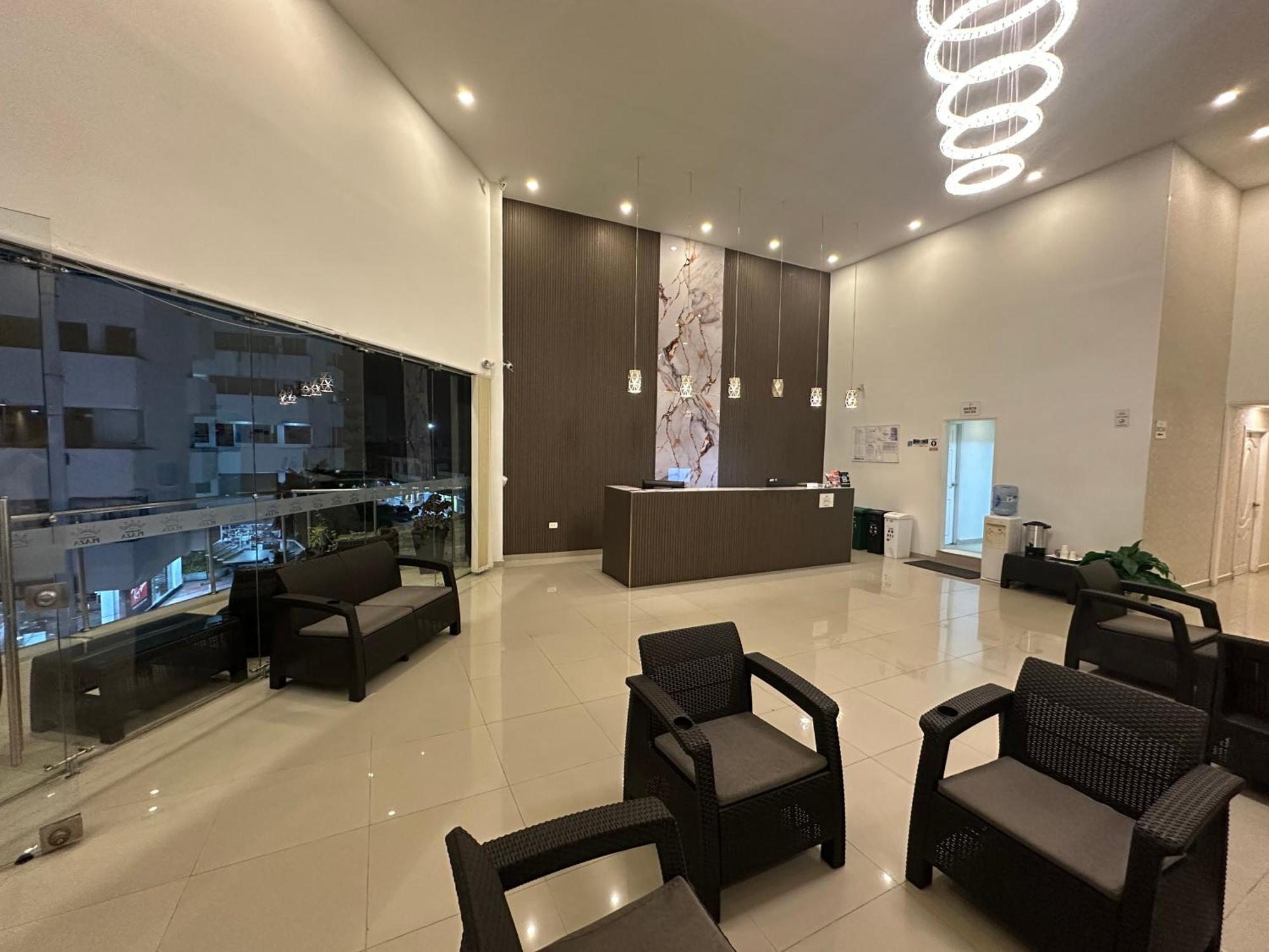 Apartahotel Plaza San Andrés Buitenkant foto